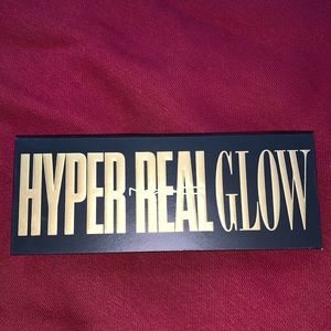 M.A.C Hyper Real Glow (Get It Glowin’)
